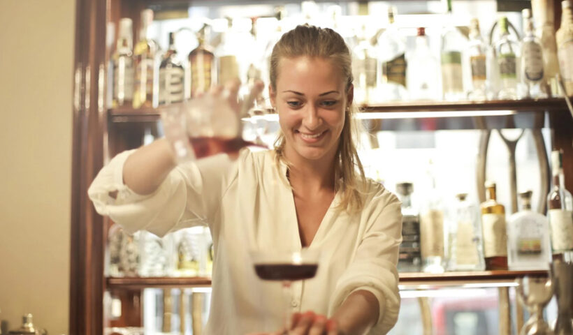 Unlocking Opportunities The Benefits of Working in a Pub as Your First Job Out of College