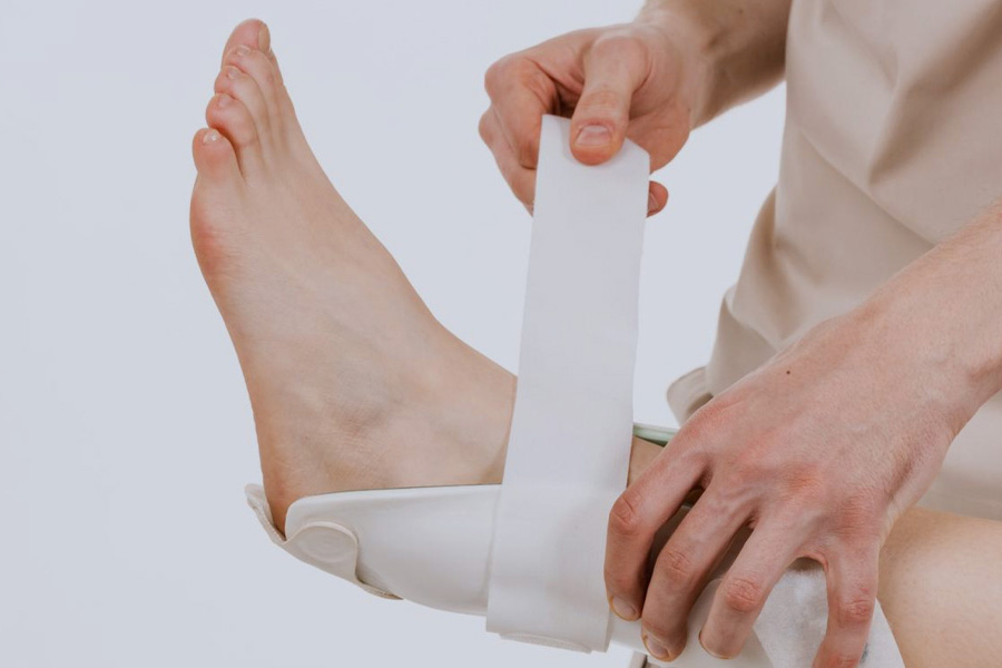 Effective Sprain Treatment Near Me Fast Track Urgent Care Solutions